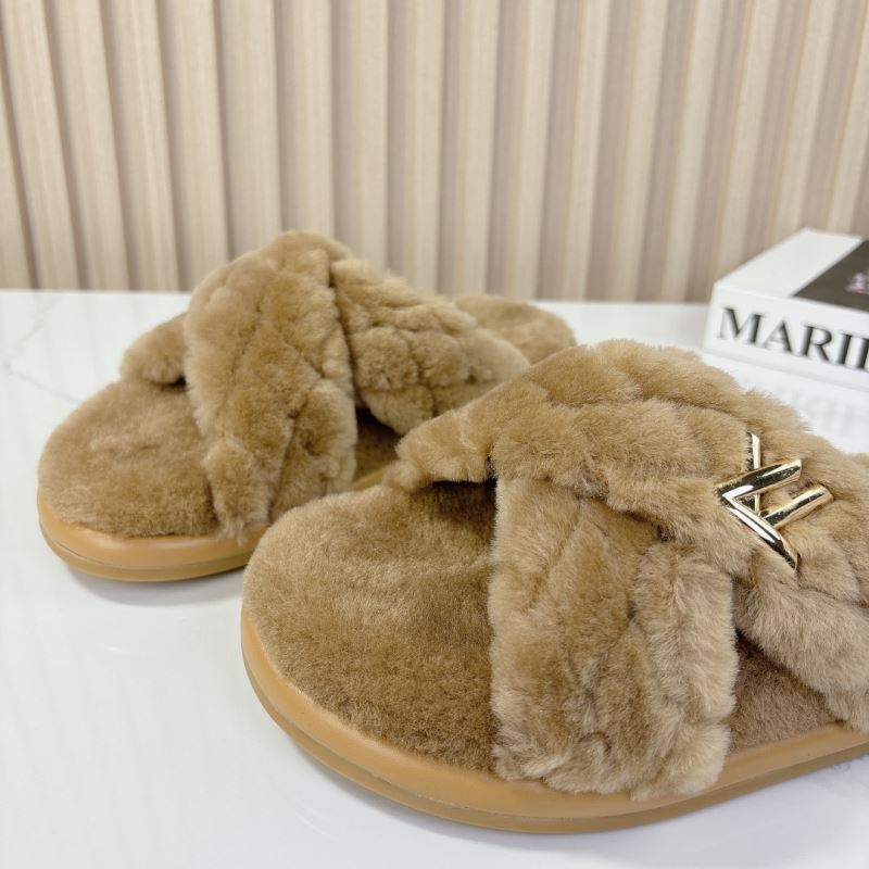 Louis Vuitton Slippers